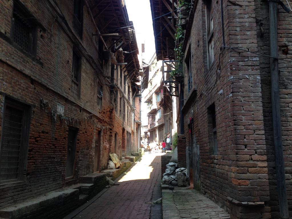 Krishna House Bed & Breakfast Bhaktapur Exterior photo