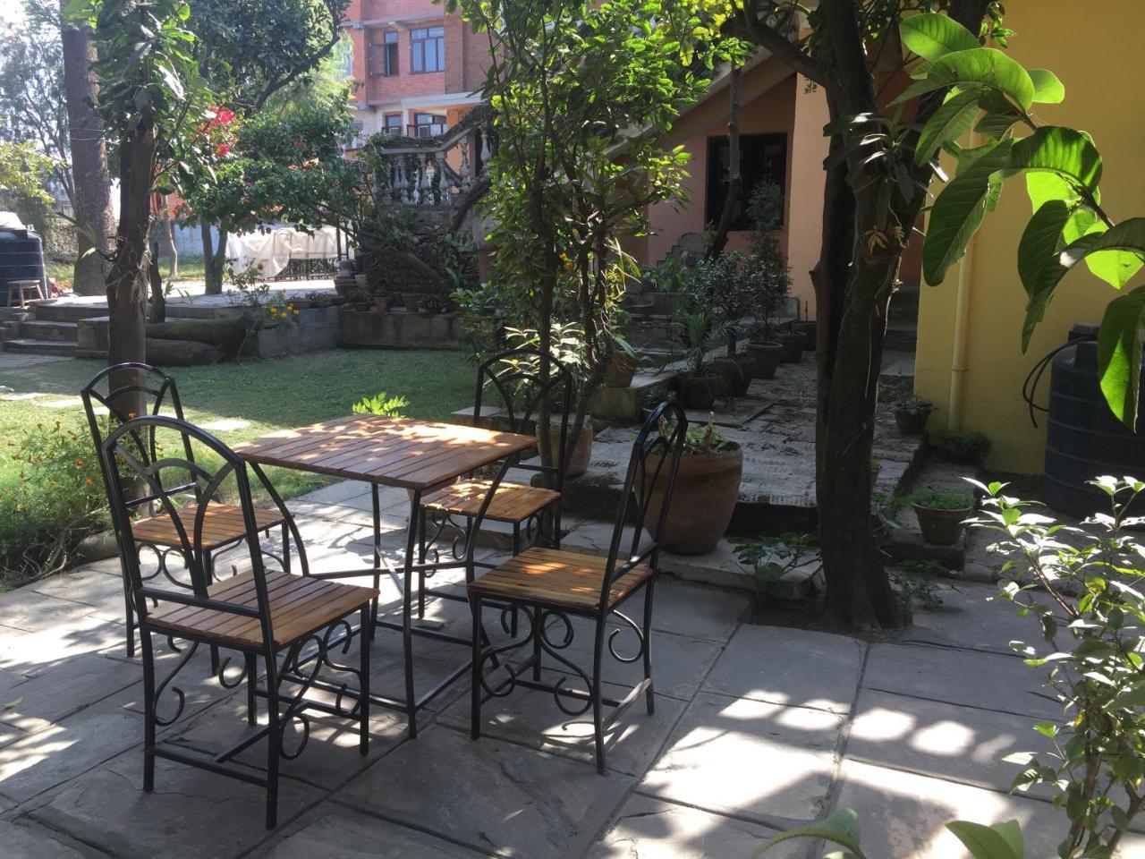 Krishna House Bed & Breakfast Bhaktapur Exterior photo